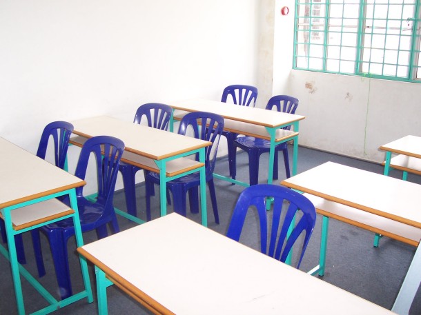 pic_env_tablechair.jpg